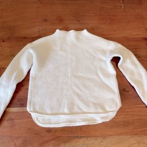 Aritzia Babaton Chalmers Sweater